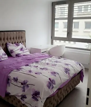 Au Coeur De Apartment